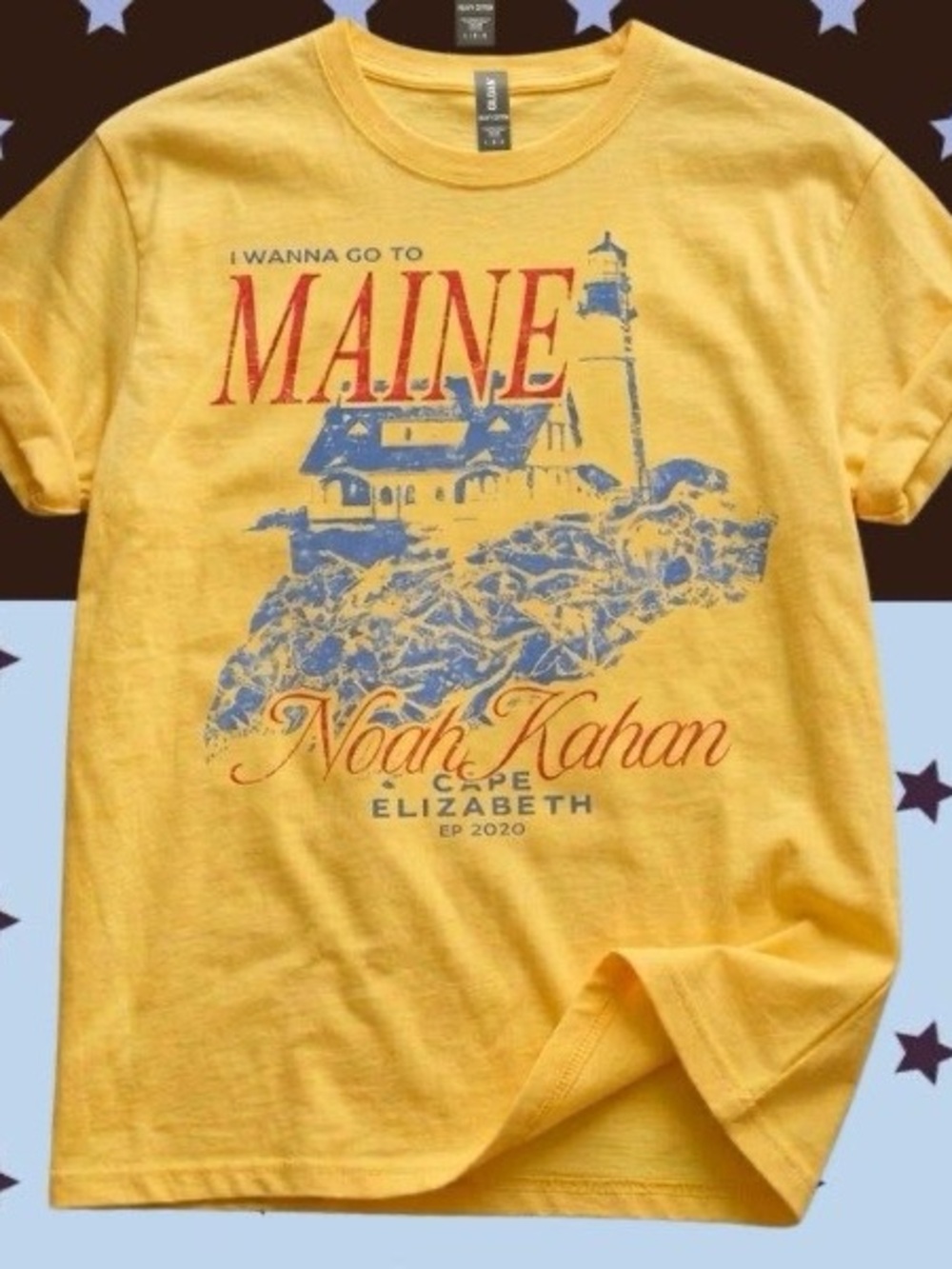 Gildan Yellow 'I Wanna Go To Maine' Noah Kahan Graphic Tee